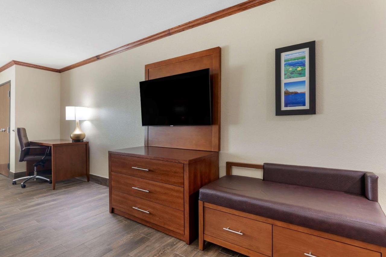 Comfort Suites West Monroe Near Ike Hamilton Expo Center Экстерьер фото